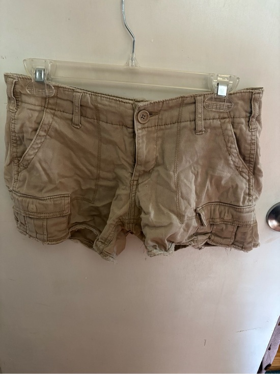 Faded Glory Pants - Faded Glory Tan Cargo Shorts - Light Khaki